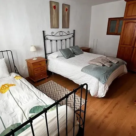 Casa De 5 Hasta 9 Plazas, La Casilla En Durcal, Granada Сasa de vacaciones