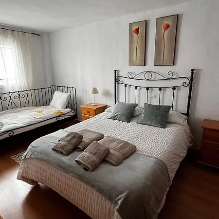 Сasa de vacaciones Casa De 5 Hasta 9 Plazas, La Casilla En Durcal, Granada Dúrcal